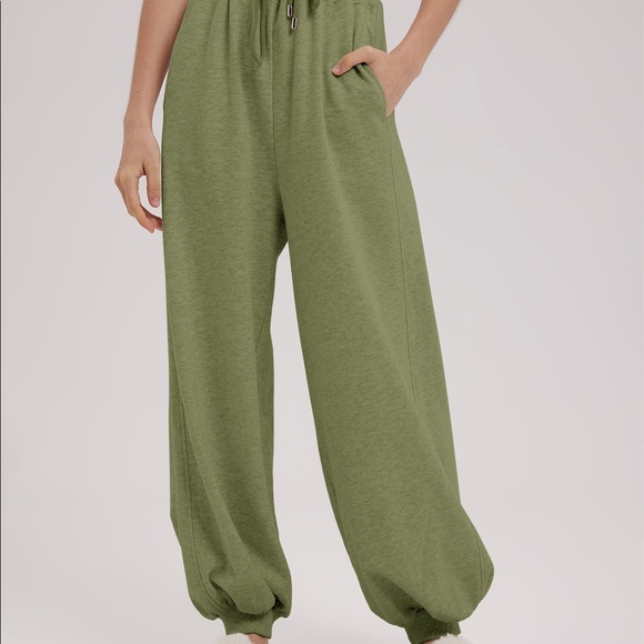 NAP Pants - NAP balloon sweat joggers💚💚